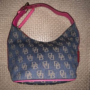Dooney& Bourke
